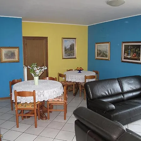 Διαμέρισμα Piazzo Sleeps 8 Pool Wifi