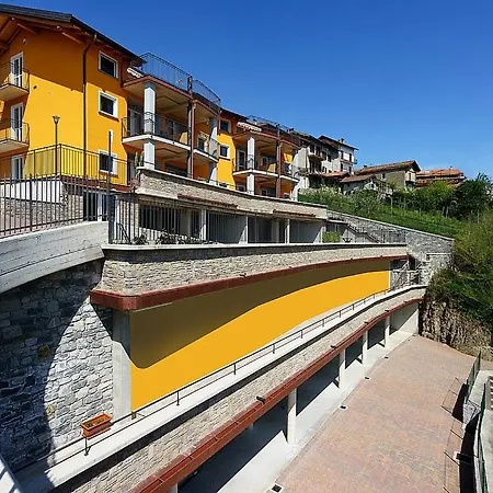 公寓 Piazzo Sleeps 8 Pool Wifi *