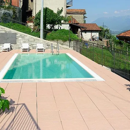 Piazzo Sleeps 8 Pool Wifi * Vercana